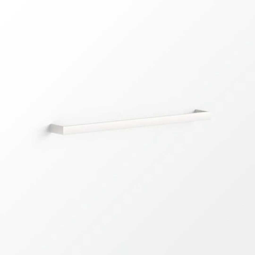 Avenir Xylo Heated Towel Rail 65Cm Chrome - Image 2