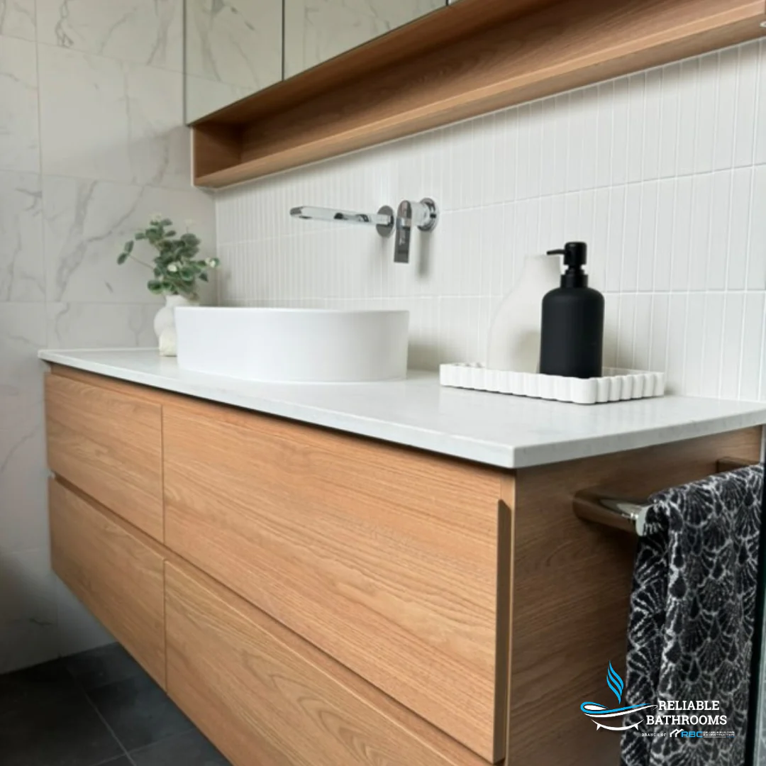 Nero Bianca Hand Towel Rail Chrome - Image 7