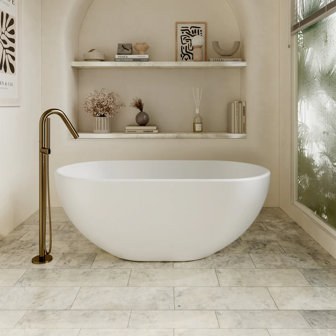 Cassa Design Egg Shape Bath Gloss White 1300mm