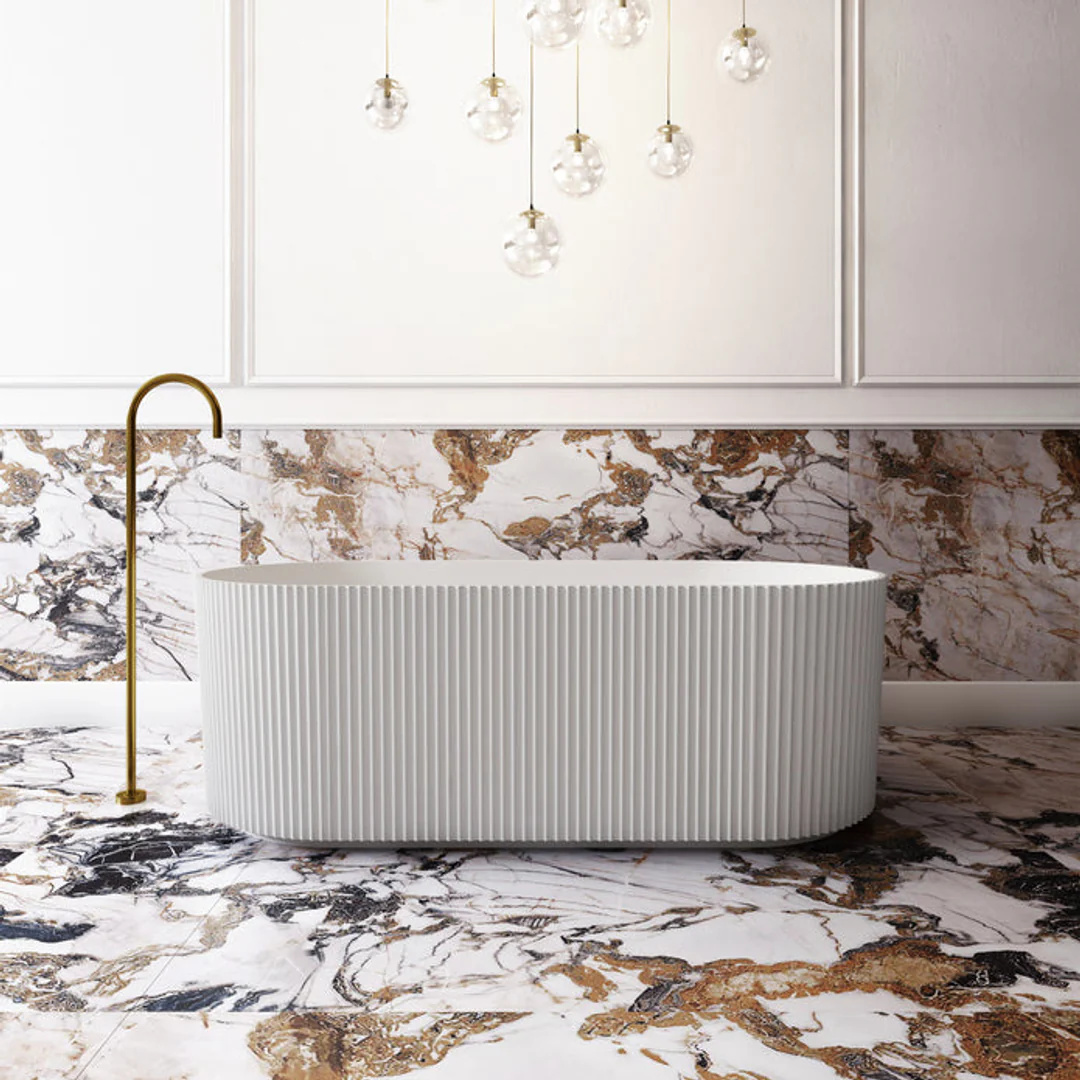 Cassa Design VGroove Back To Wall Bath Matte White 1500mm - Image 2