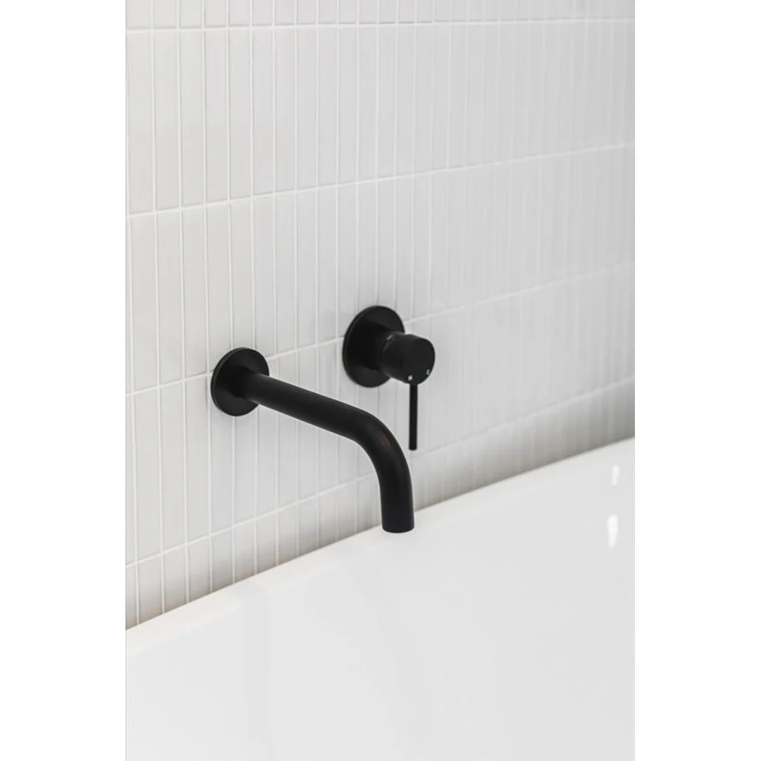 Meir Matte Black Round Curved Wall Spout 200mm - Image 6