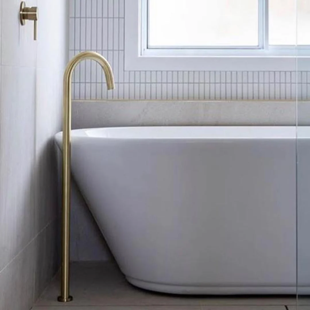 Meir Round Freestanding Bath Filler - Tiger Bronze - Image 3