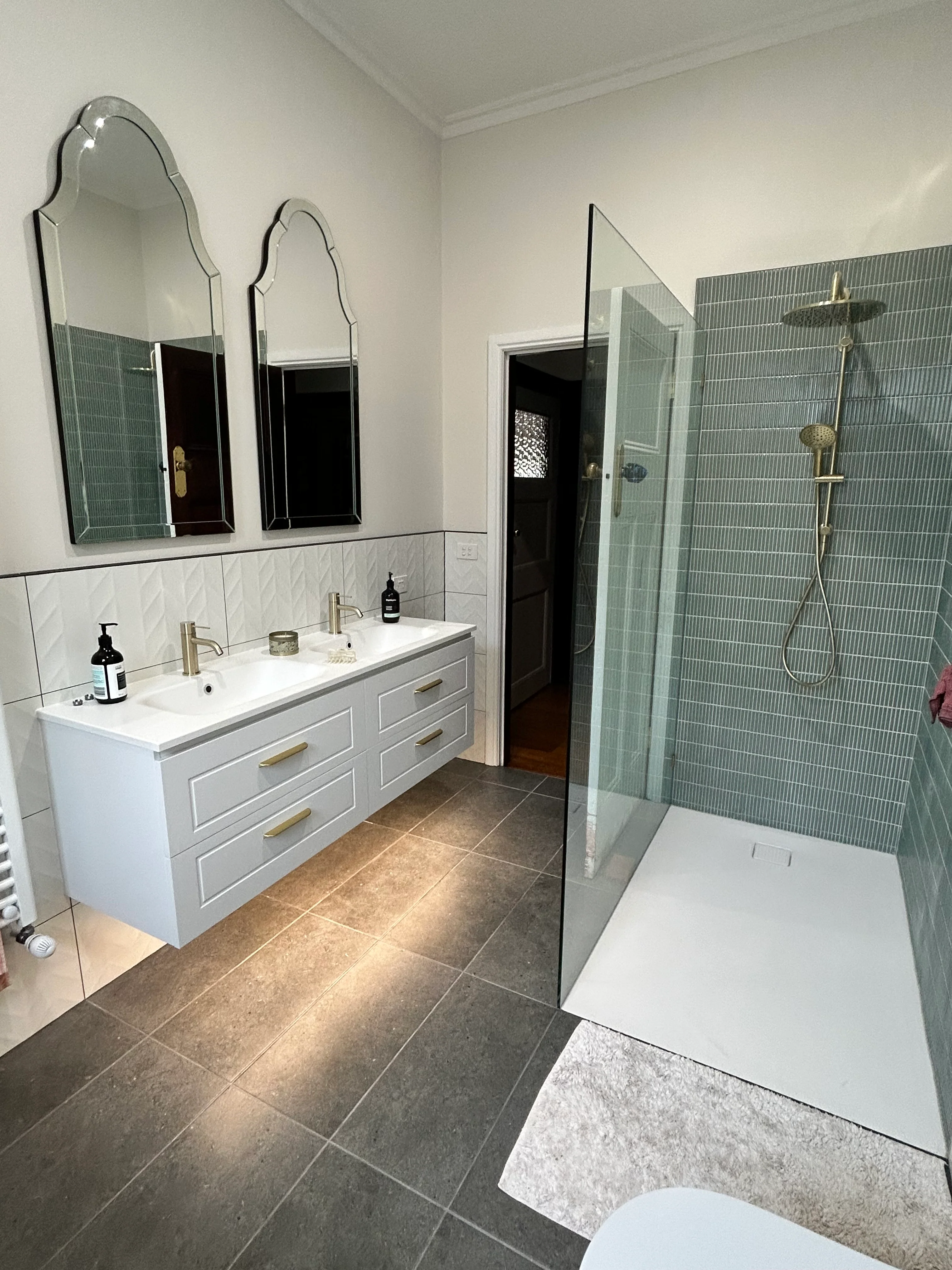 Nero Mecca Twin Shower With Air Shower Ii Brushed Gold Nr221905Hbg - Image 7