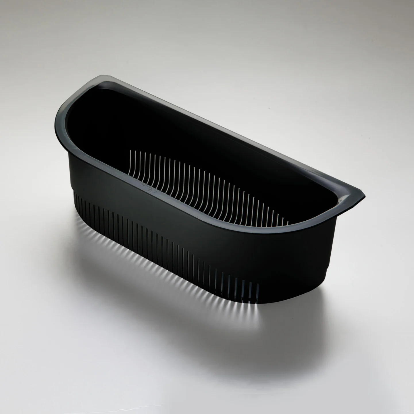 Oliveri Extra Capacity D Colander Charcoal Ac7220 Monet - Image 3