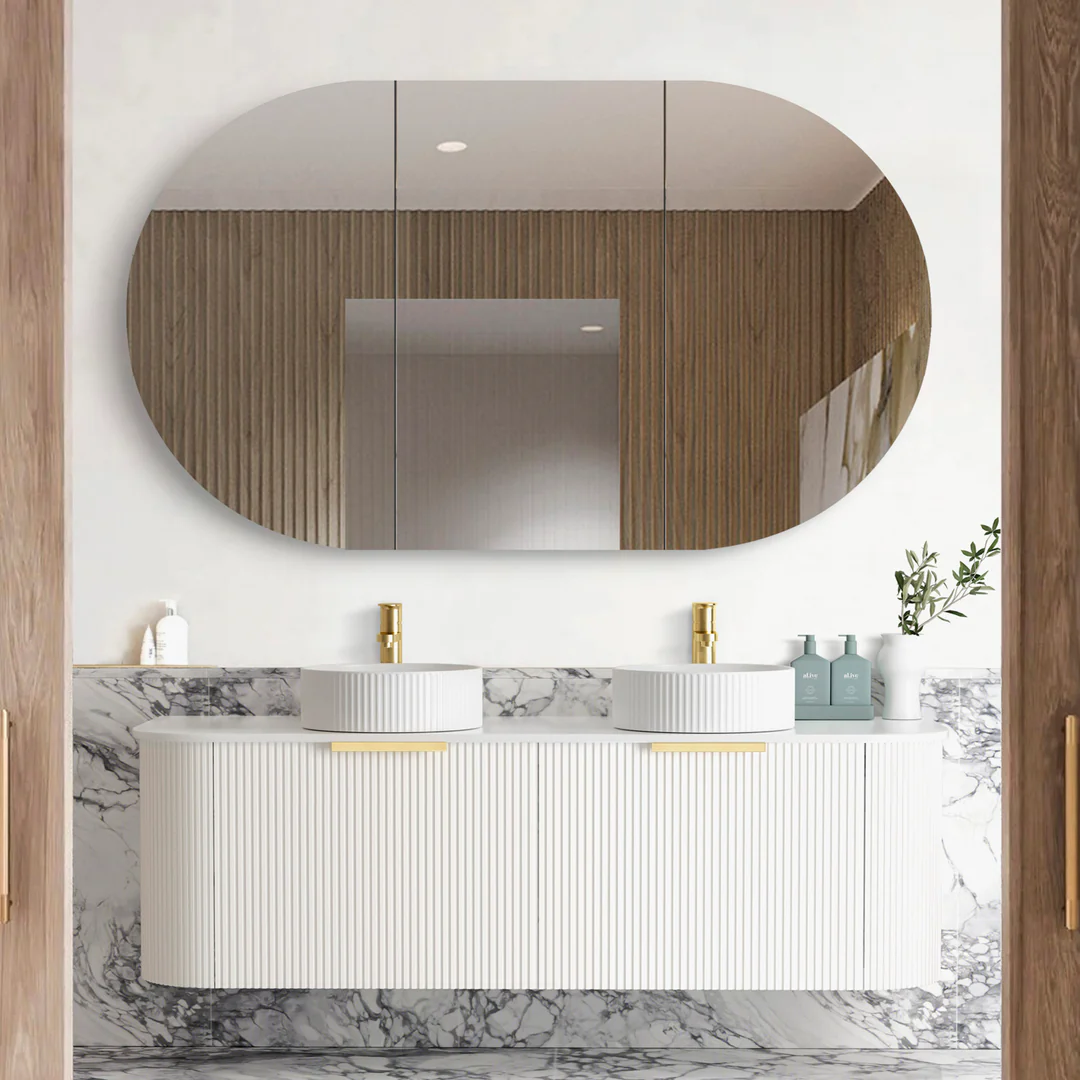 OTTI BONDI 1500X450X450 W/HUNG SATIN WHITE FLUTED CABINETDOUBLE BOWLS BASIN GOLD HANDLE - Image 2