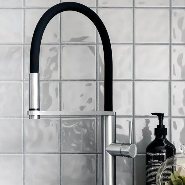 Phoenix Blix Flexible Hose Sink Mixer (Round) - Chrome - Image 10