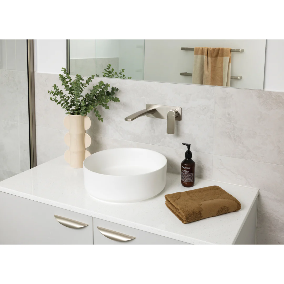 Phoenix Mekko Switchmix Wall Basin/Bath Mixer Set 200mm Fit-Off Kit - Brushed Nickel - Image 3