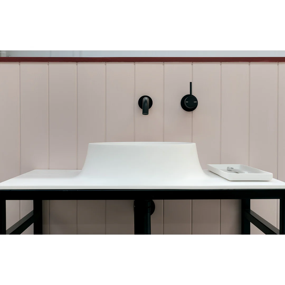 Phoenix Vivid Slimline Wall Bath O/Let Curved 180mm Matt Black - Image 5