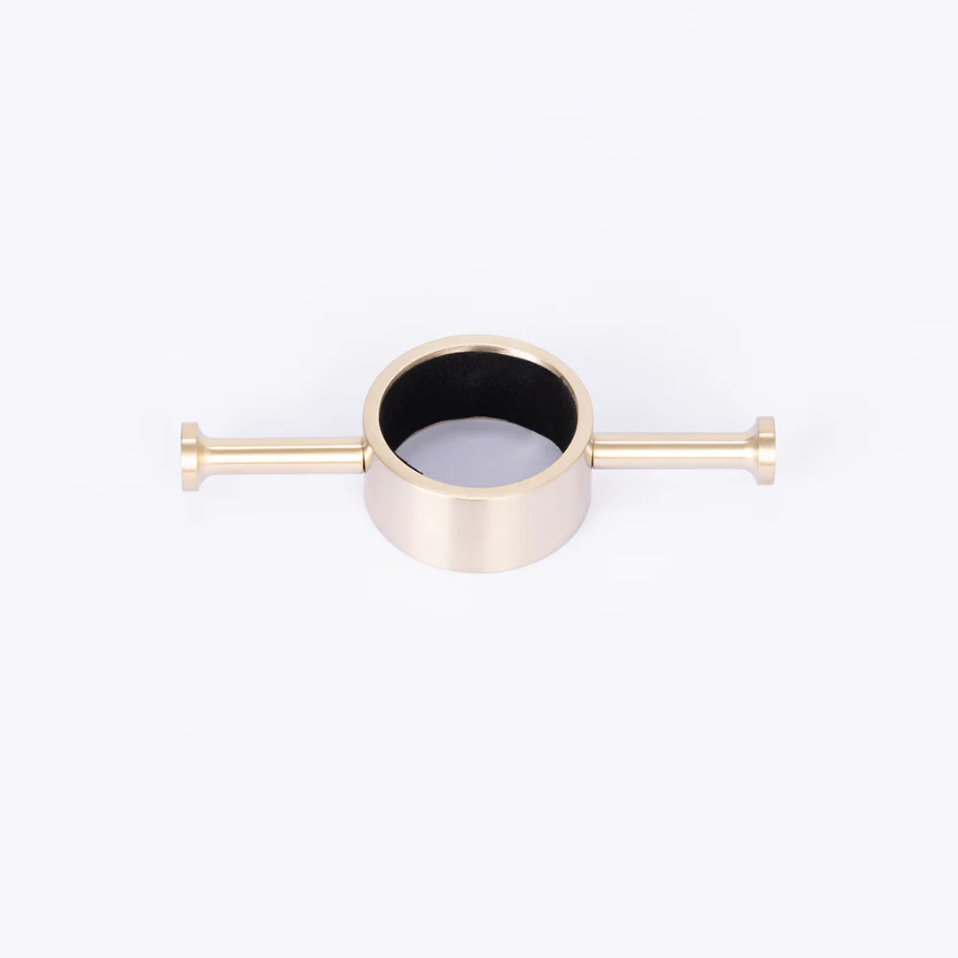 Radiant Brushed Nickel Vertical 950Mm Round Non Heated Single Bar Towel Rail - Image 2