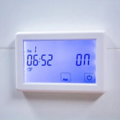 Radiant Touchscreen Thermostat Horizontal White Ts8100W-Th-H - Image 3