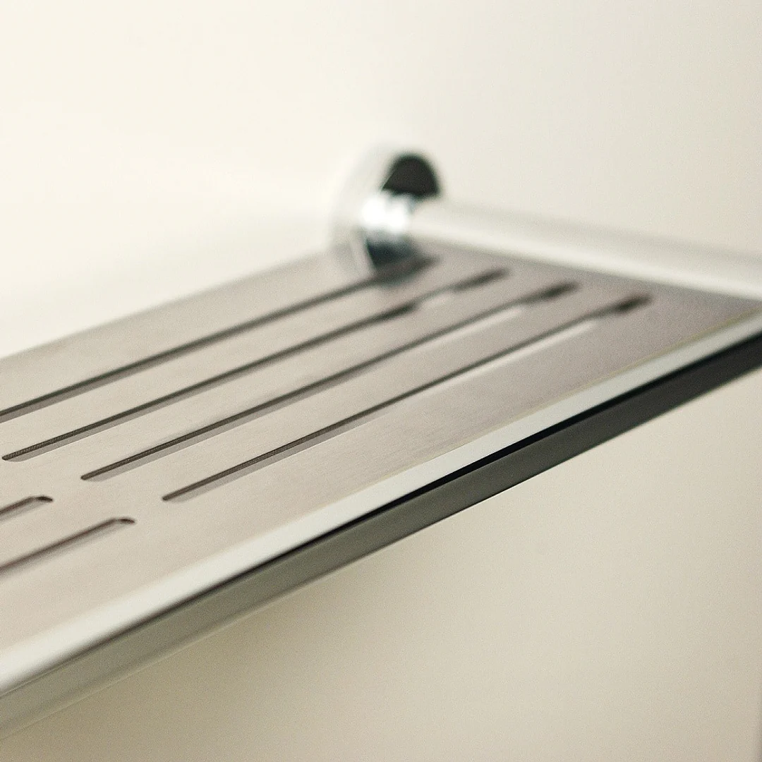 Streamline Arcisan Axus Stainless Steel Shelf - Chrome - Image 5