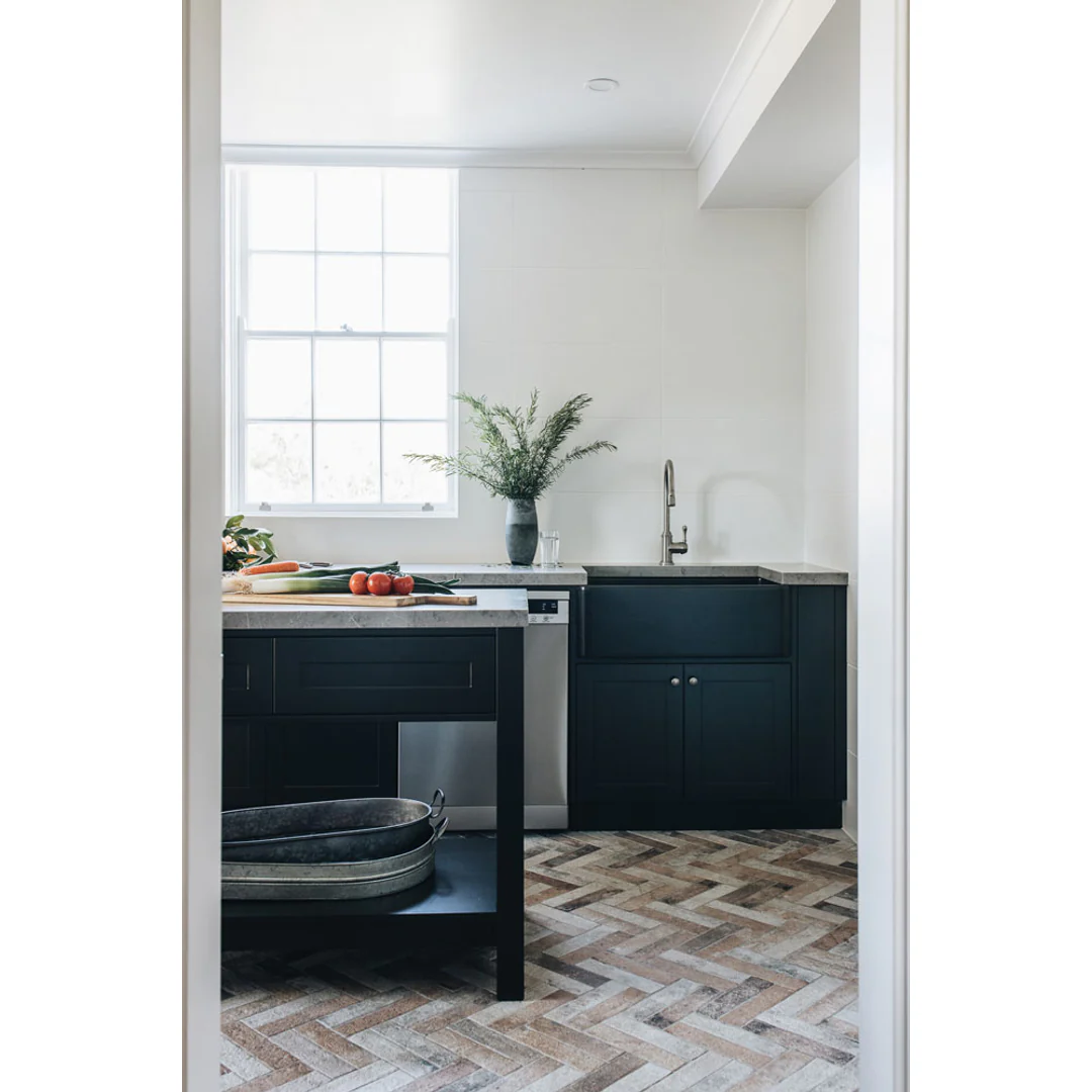 Turner Hastings Novi 75 X 46 Fine Fireclay Butler Sink - Matte Black - Image 7