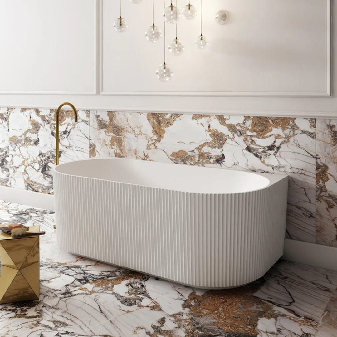 VGroove Round Back To Wall Bath Matte White 1400mm - Image 4