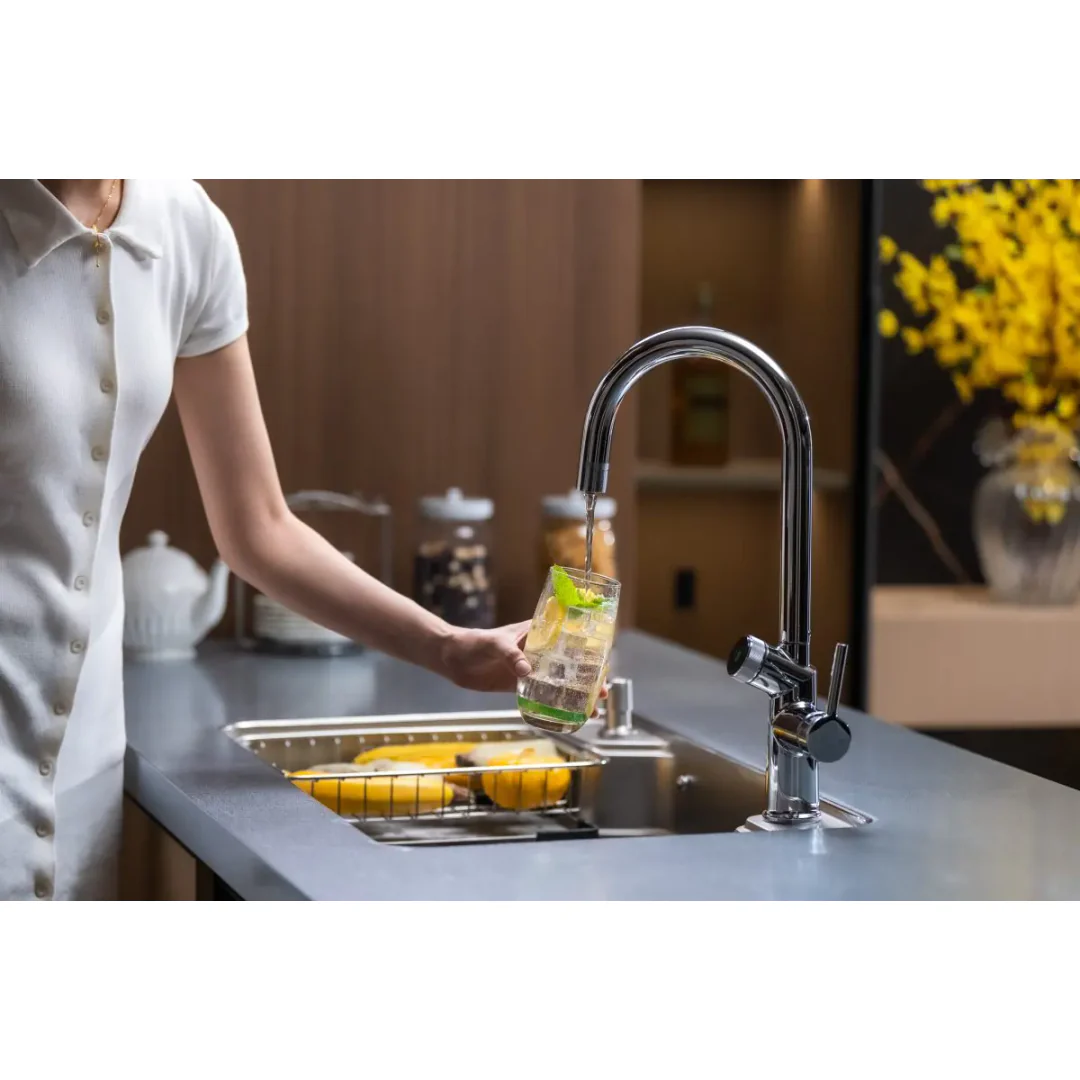 Zumi Springwhat 6 In 1 Blue And Red Tap Brushed Gold - Image 5